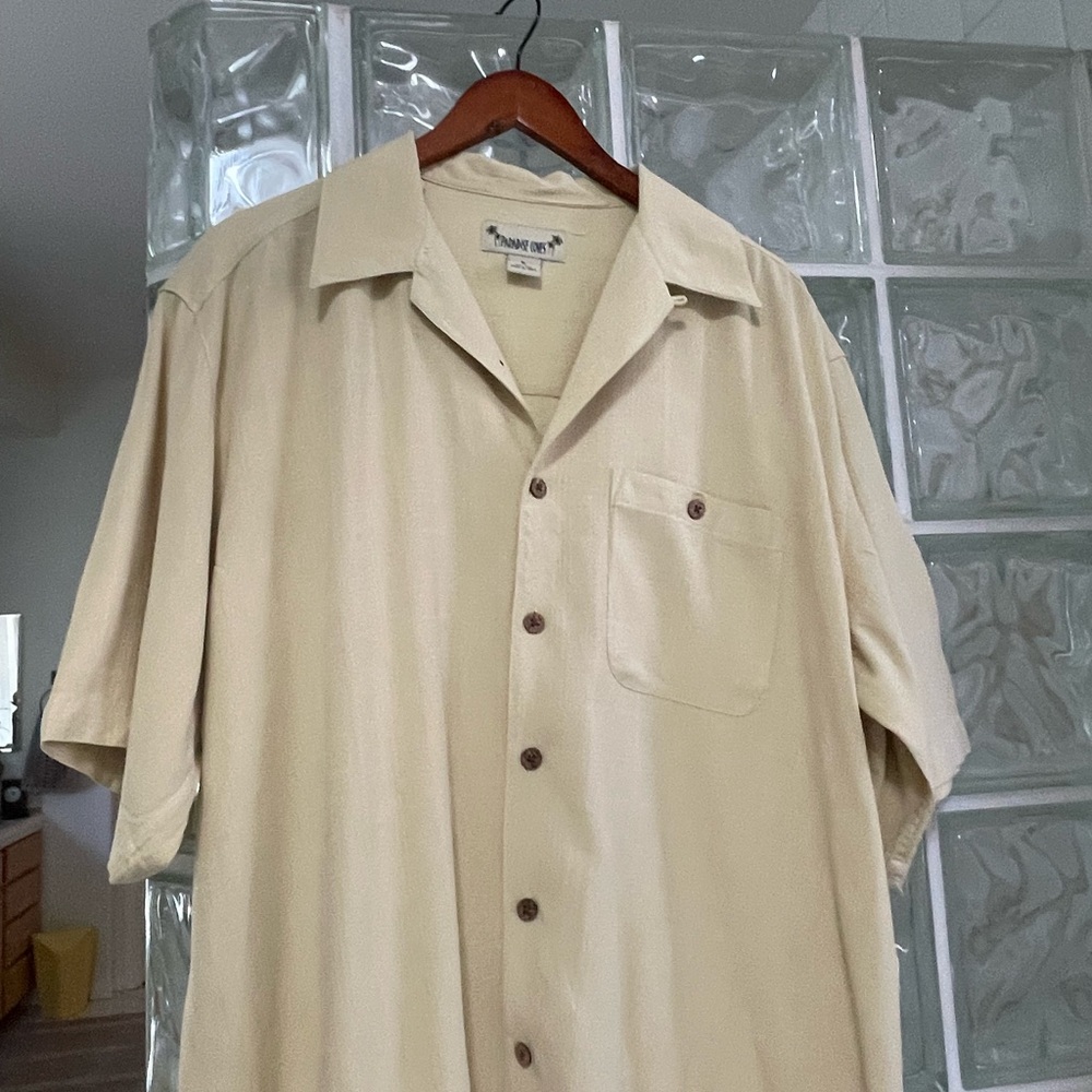 Relaxed Short-Sleeve Button-Down Shirt in Light Cream